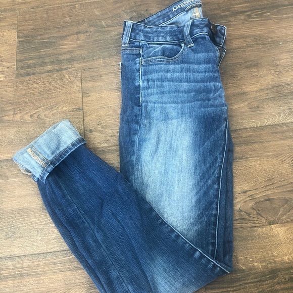 American Eagle Outfitters Denim - American Eagle Low Rise Jegging size 2 Extra Long
